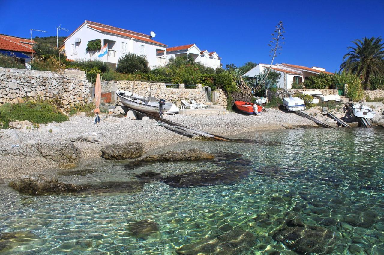 Apartments By The Sea Milna, Vis - 8896 Esterno foto