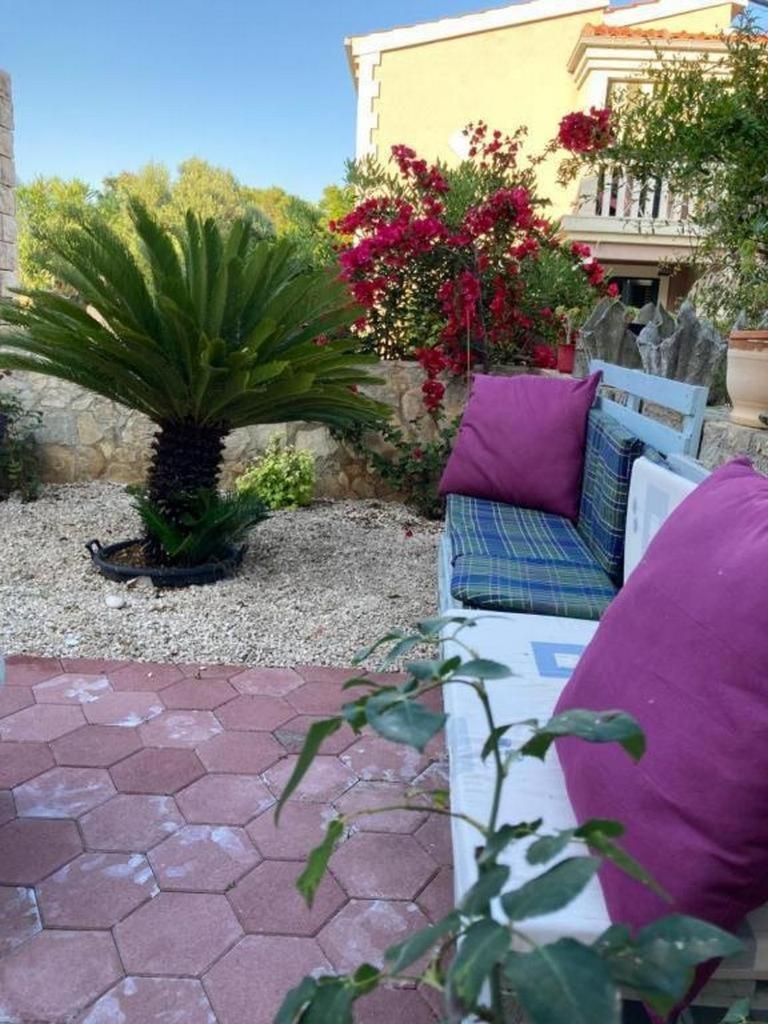 Apartments By The Sea Milna, Vis - 8896 Esterno foto